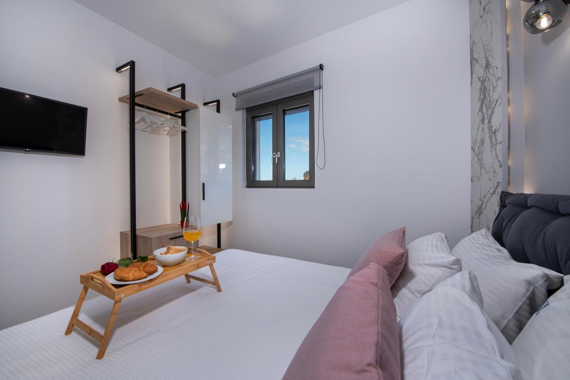 Alpha Suites Chania  Exterior photo